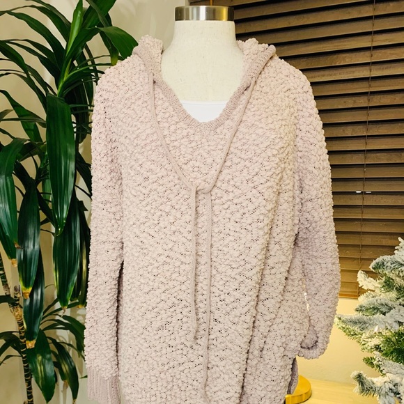 BEST SELLER! Popcorn Hoodie 💖 NWT - Picture 2 of 10